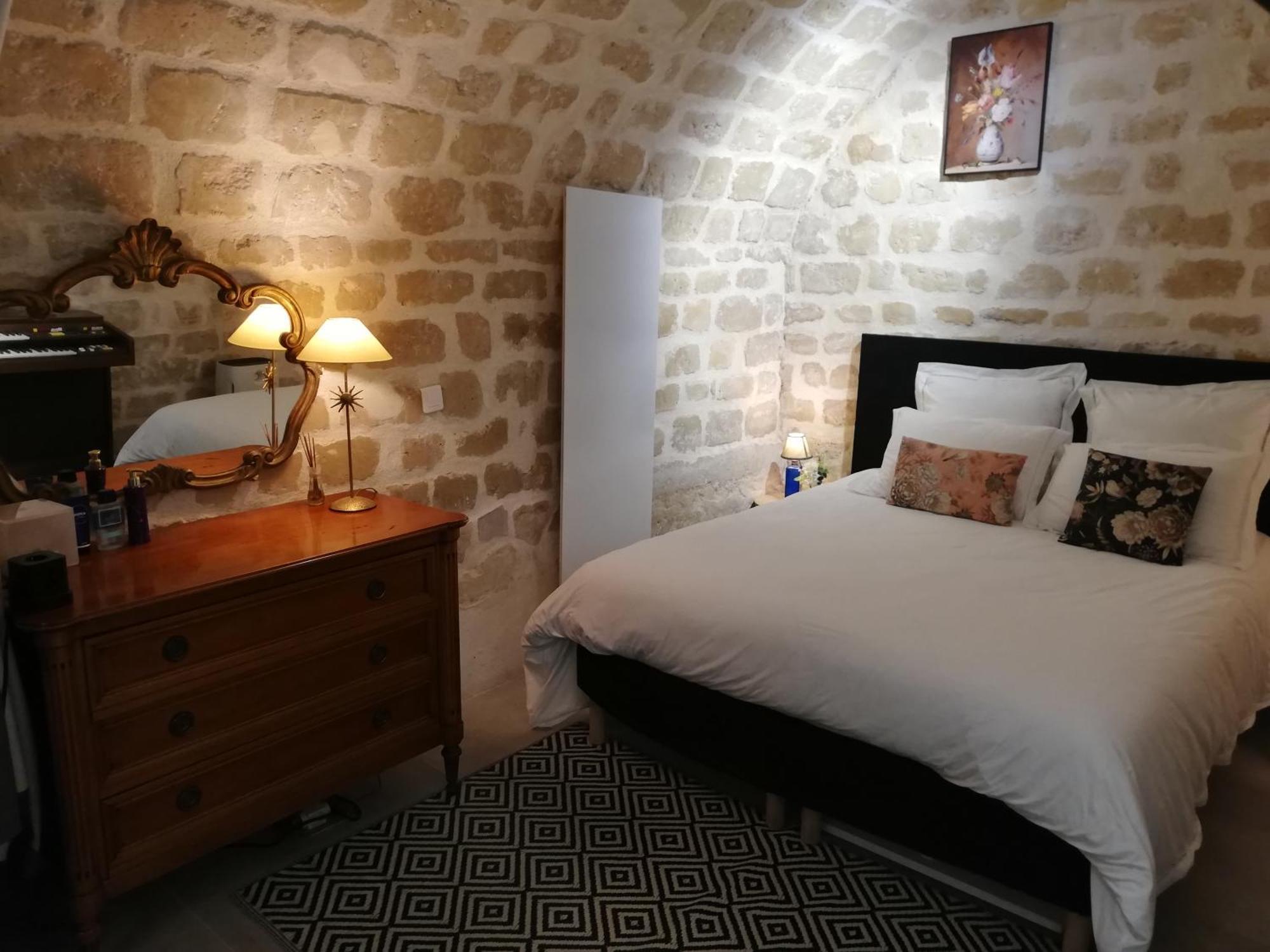 Апартаменты Les Freres Montgolfier - Le Marais - 80 M2 Париж Экстерьер фото